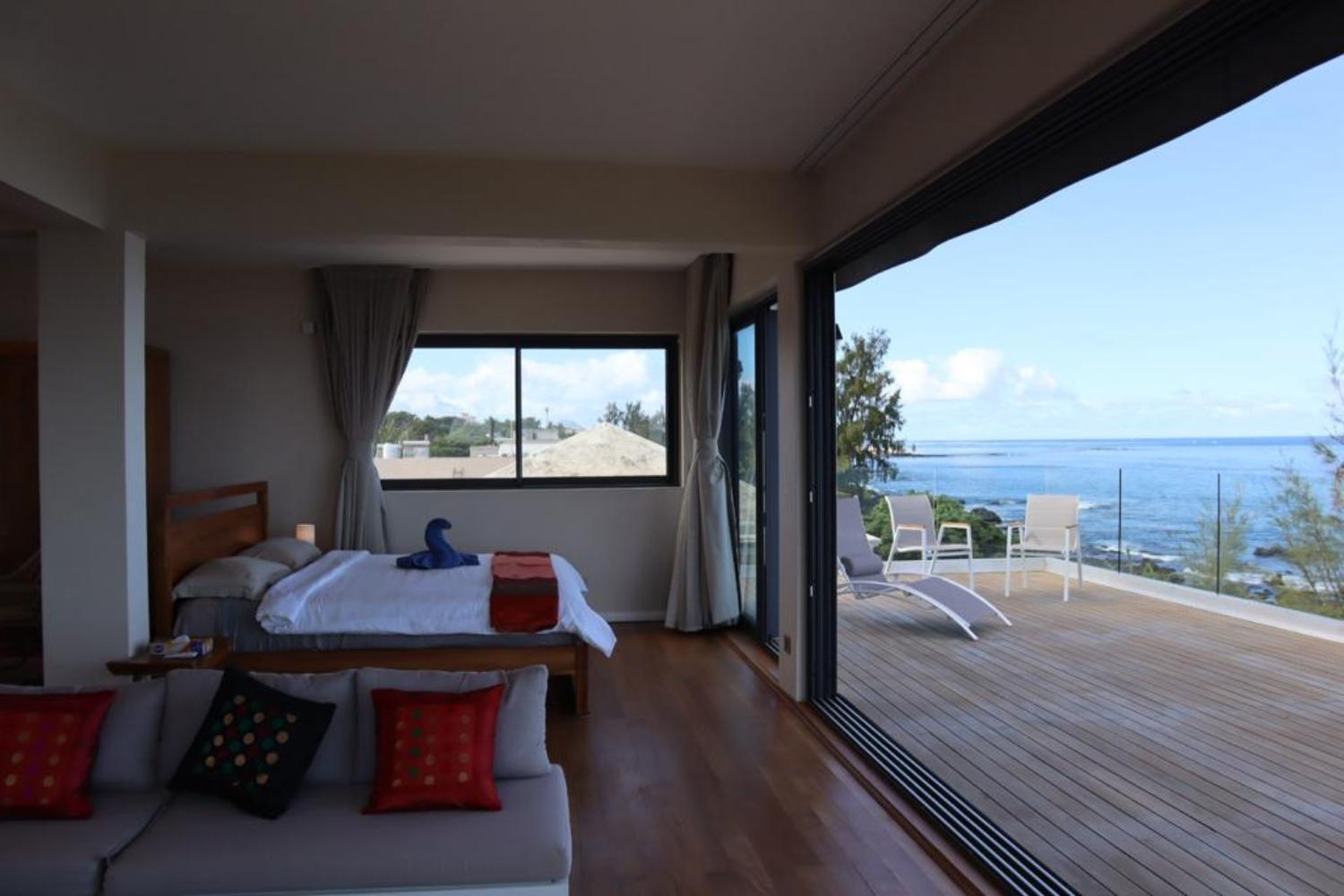 Oceans Luxury Oceanfront Apart Sunset View With Pool Leilighet Flic-en-Flacq Eksteriør bilde