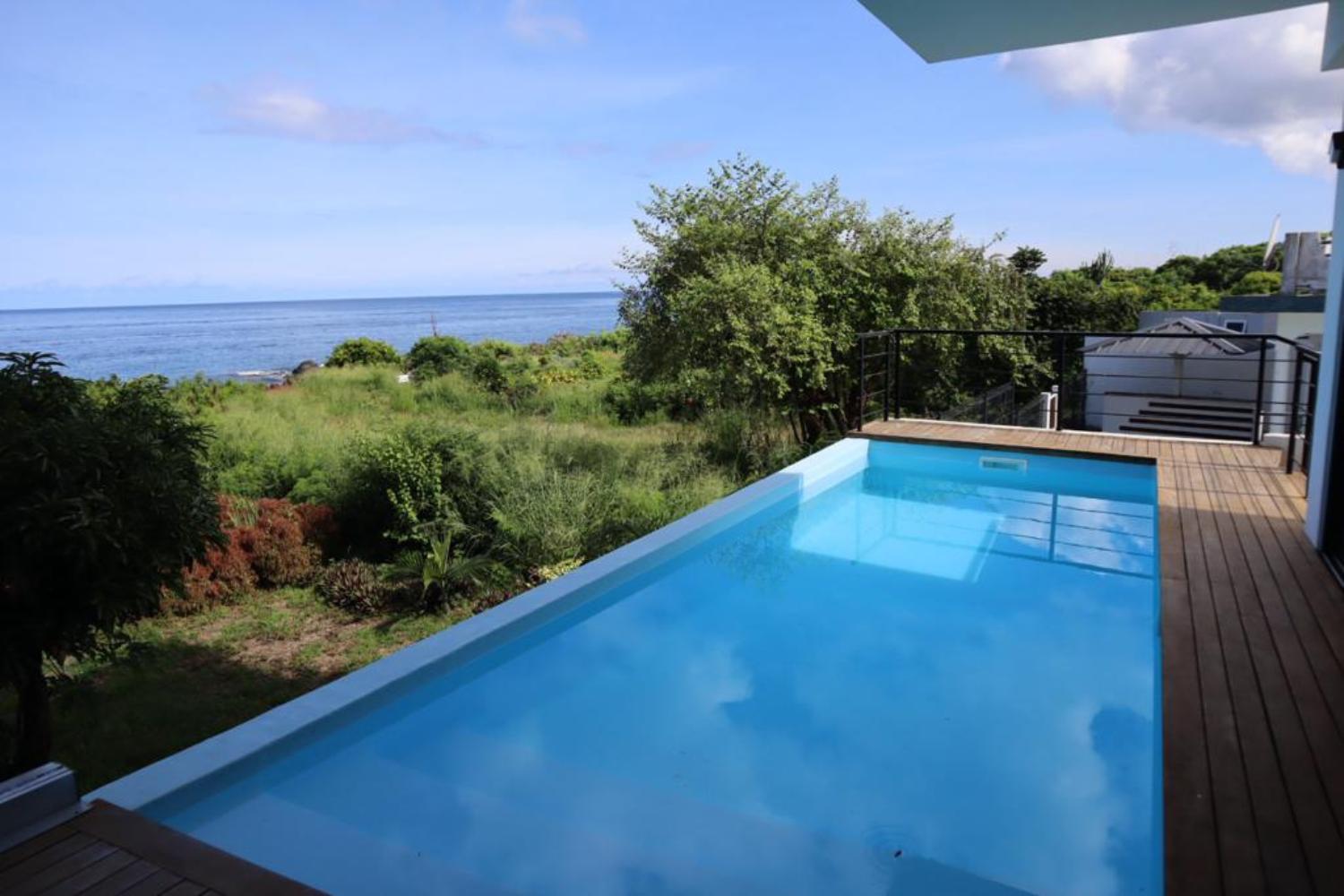 Oceans Luxury Oceanfront Apart Sunset View With Pool Leilighet Flic-en-Flacq Eksteriør bilde