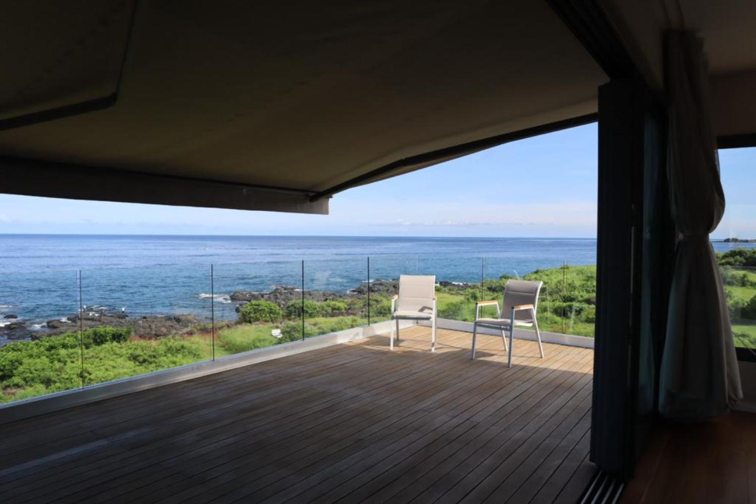 Oceans Luxury Oceanfront Apart Sunset View With Pool Leilighet Flic-en-Flacq Eksteriør bilde